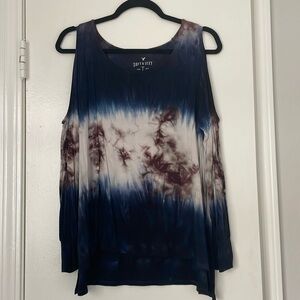 **SOLD** A&E cold shoulder tee